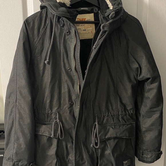 Aritzia tna grey Griffith hooded parka small preloved (button repair needed) - Picture 1 of 9